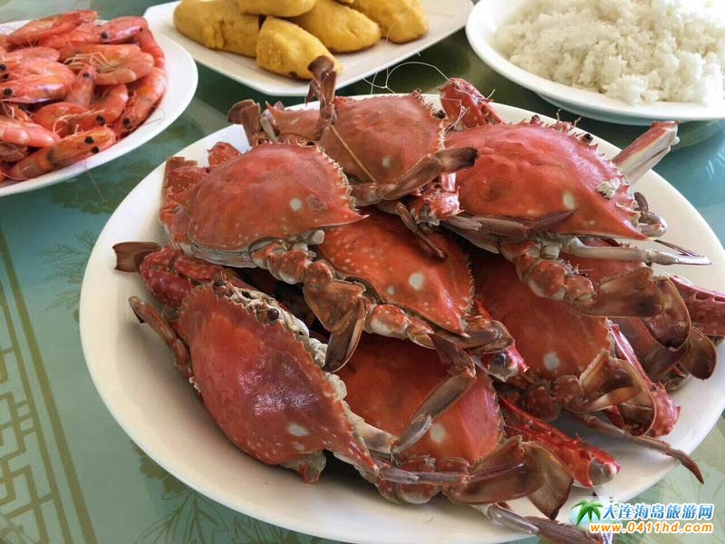 鳳鳴島海天酒店,鳳鳴島上當(dāng)前唯一的三星級(jí)高檔酒店賓館